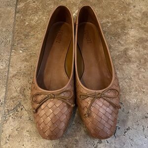 Schutz Women's Tan Woven Flats